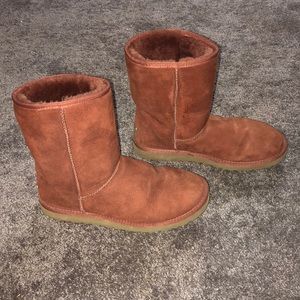 Redwood GREAT condition short boot Ugg’s